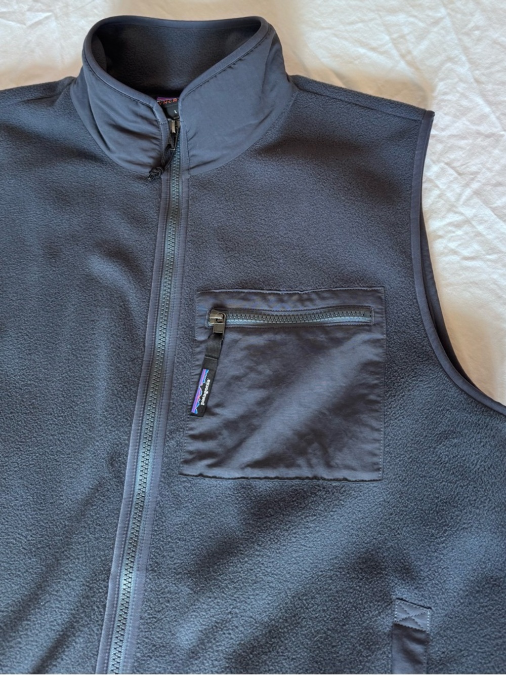 Patagonia Smolder Blue Fleece Vest - Picture 2 of 7